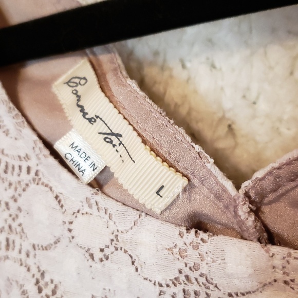 Comme Toi | Lace Bow Tank Top large - Picture 6 of 6